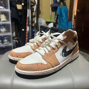 Air Jordan 1 Mid SE